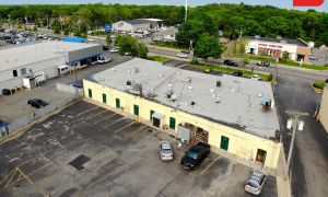 2018-08/1533664542_back-3