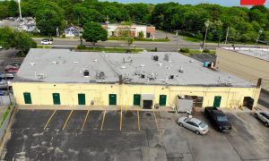 2018-08/1533664542_back-4